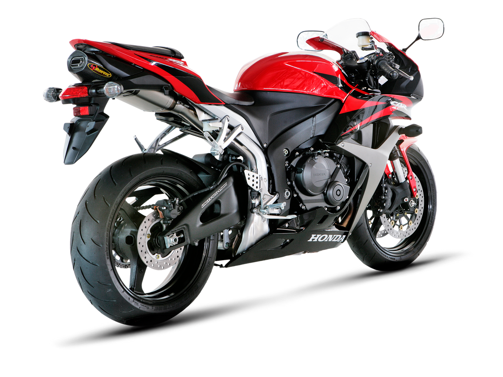 Akrapovic Silenziatore Honda CBR 600 RR 2007–2008 — S-H6SO11-HACT