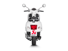 Carica l'immagine nel visualizzatore di Gallery, Akrapovic Silenziatore Piaggio VESPA GTS 125 2021–2024 — S-VE125SO2-HZBL