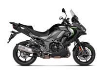 Carica l'immagine nel visualizzatore di Gallery, Akrapovic Silenziatore Kawasaki VERSYS 1100 2025 — S-K11SO1-HGJT