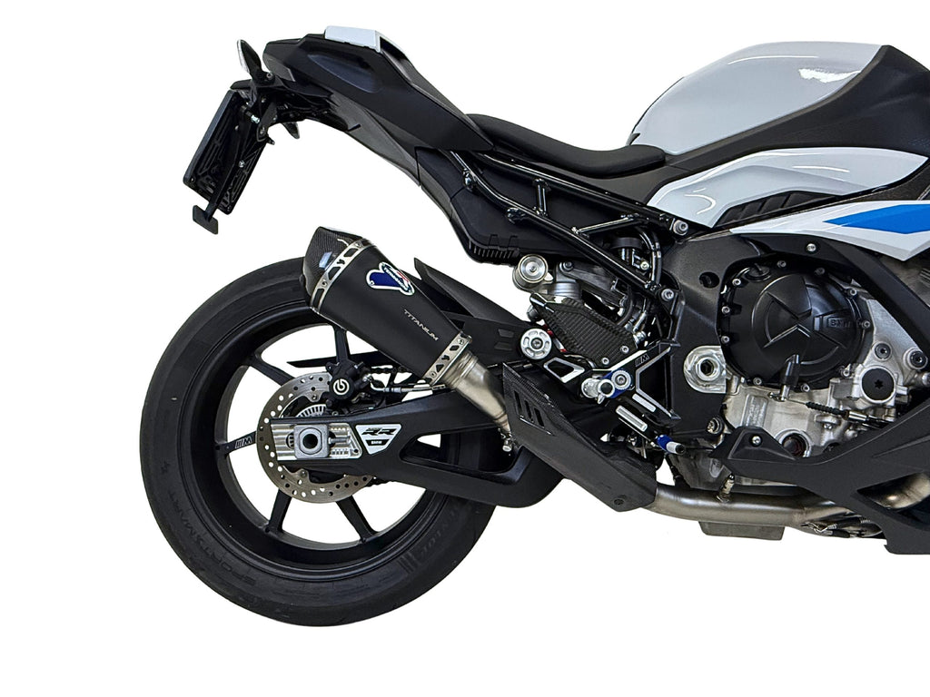 Termignoni BW26094SO09 — scarico montato sulla moto, vista 2