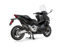 Carica l'immagine nel visualizzatore di Gallery, Akrapovic Silenziatore Honda FORZA 750 2021–2024 — S-H7SO4-HRTBL/1