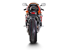 Carica l'immagine nel visualizzatore di Gallery, Akrapovic Silenziatore Honda CBR 600 RR 2013–2025 — S-H6SO17-HACT