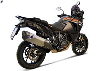Carica l'immagine nel visualizzatore di Gallery, Termignoni KT1908040IIC — scarico montato sulla moto, vista 2