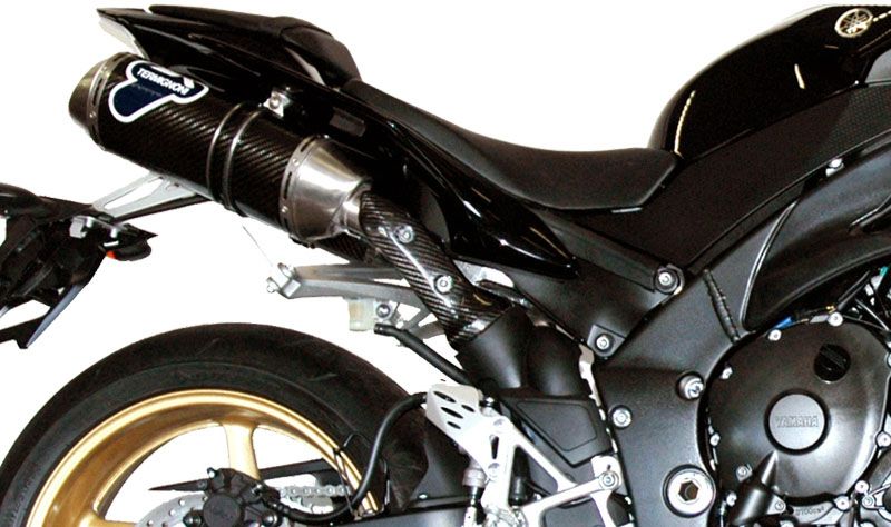 Termignoni Y092094CO — scarico montato sulla moto, vista 1