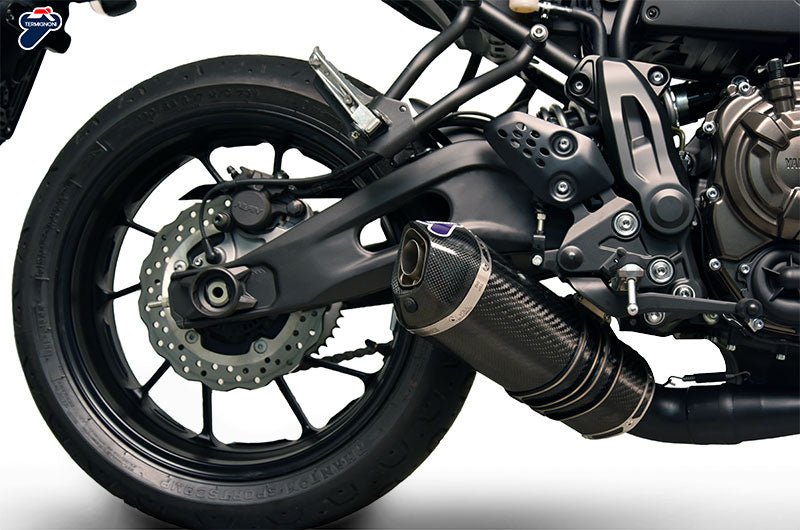 Termignoni Y104090CVB — scarico montato sulla moto, vista 2