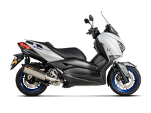 Carica l'immagine nel visualizzatore di Gallery, Akrapovic Silenziatore Yamaha TRICITY 300 2021–2024 — S-Y3SO3-HRSS