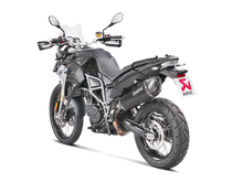 Carica l'immagine nel visualizzatore di Gallery, Akrapovic Silenziatore Bmw F700GS 2017 — S-B8SO6-HZAABL