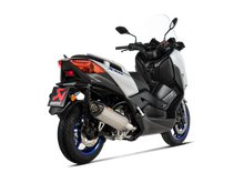 Carica l'immagine nel visualizzatore di Gallery, Akrapovic Silenziatore Yamaha TRICITY 300 2021–2024 — S-Y3SO3-HRSS