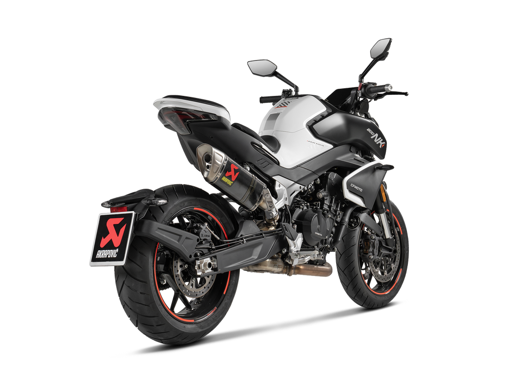 Akrapovic Silenziatore Cf Moto 800NK 2023–2025 — S-CF8SO1-HAPLC