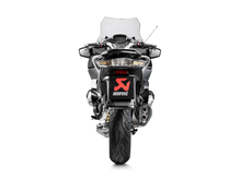 Carica l'immagine nel visualizzatore di Gallery, Akrapovic Silenziatore Bmw R1250RT 2019–2024 — S-B12SO21-HALAGT