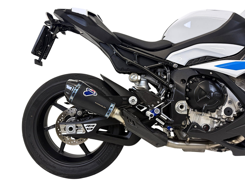 Termignoni BW26094SO06 — scarico montato sulla moto, vista 2
