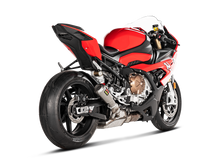 Carica l'immagine nel visualizzatore di Gallery, Akrapovic Silenziatore Bmw M1000R 2021–2025 — S-B10SO11-CBT