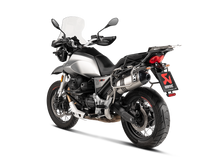 Carica l'immagine nel visualizzatore di Gallery, Akrapovic Silenziatore Moto Guzzi V85TT 2019–2023 — S-MG8SO2-HFTT