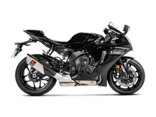 Carica l'immagine nel visualizzatore di Gallery, Akrapovic Silenziatore Yamaha YZF-R1 2015–2025 — S-Y10SO18-HAPLT