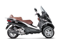 Carica l'immagine nel visualizzatore di Gallery, Akrapovic Silenziatore Gilera FUOCO 500 2007–2016 — S-PI4SO3-HRSSBL