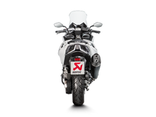 Carica l'immagine nel visualizzatore di Gallery, Akrapovic Silenziatore Kymco AK 550 2017–2020 — S-KY5SO1-HRAASSBL