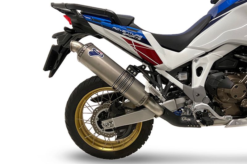Termignoni H16609410I — scarico montato sulla moto, vista 2