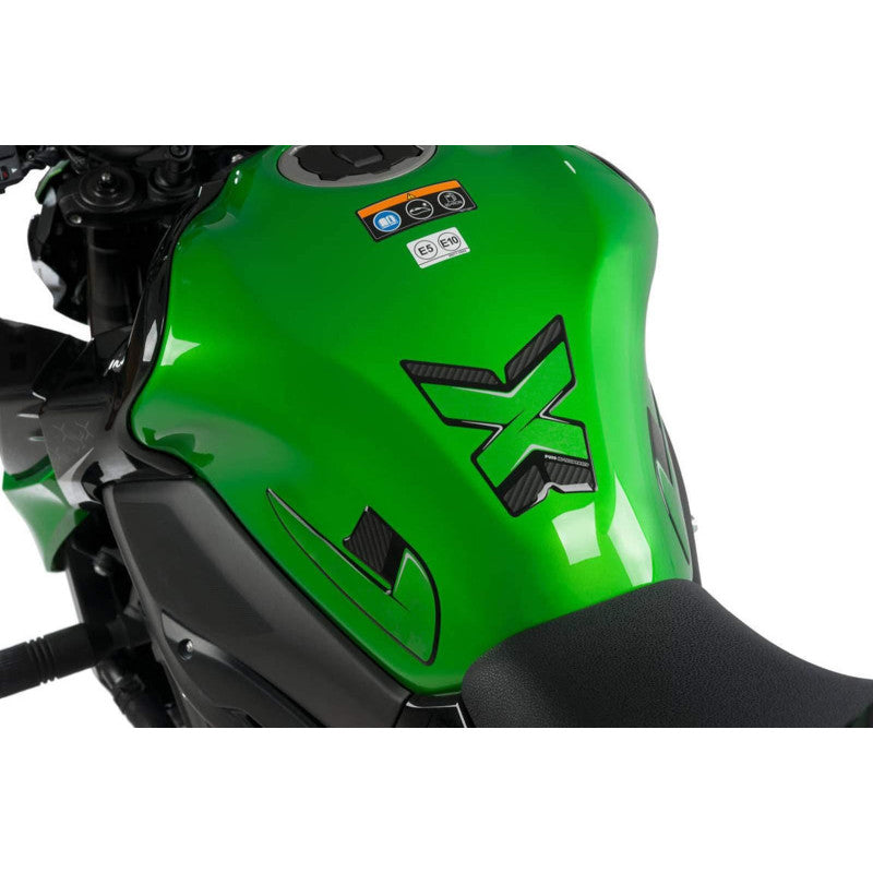 PUIG ADESIVO SERBATOIO PER KAWASAKI Z900 2022 CARBON LOOK