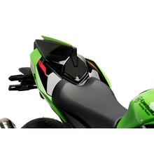 Carica l'immagine nel visualizzatore di Gallery, PUIG COVER PER SEDILE POSTERIORE KAWASAKI ZX-10RR 21-24 NERO