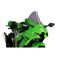 Carica l'immagine nel visualizzatore di Gallery, PUIG CUPOLINO R-RACER PER KAWASAKI ZX-10RR 21-25 FUME SCURO
