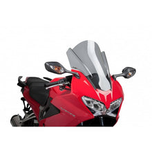 Carica l'immagine nel visualizzatore di Gallery, PUIG CUPOLINO TOURING PER HONDA VFR800F 14-16 FUME CHIARO
