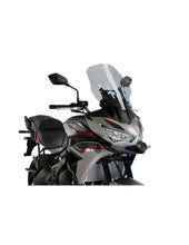 Carica l'immagine nel visualizzatore di Gallery, PUIG CUPOLINO TOURING PER KAWASAKI VERSYS 650 2025 FUME CHIARO