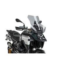 Carica l'immagine nel visualizzatore di Gallery, PUIG CUPOLINO TOURING PLUS CON RADAR BMW R1300 GS OPTION 719 TRAMONTANA 23-25 FUME CHIARO