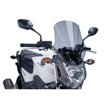 Carica l'immagine nel visualizzatore di Gallery, PUIG CUPOLINO TOURING PLUS HONDA NC750S 14-15 FUME CHIARO