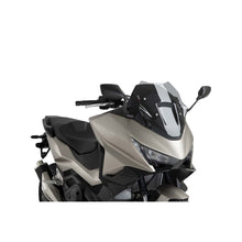 Carica l'immagine nel visualizzatore di Gallery, PUIG CUPOLINO V-TECH LINE SPORT PER HONDA FORZA 750 2025 FUME CHIARO