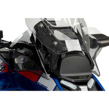 Carica l'immagine nel visualizzatore di Gallery, PUIG DEFLETTORI ANTERIORI MAGGIORATI BMW R1300 GS TRIPLE BLACK 23-25 FUME CHIARO
