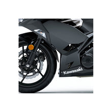 Carica l'immagine nel visualizzatore di Gallery, PUIG ESTENSIONE PARAFANGO ANTERIORE PER KAWASAKI Z500 24-25 NERO OPACO