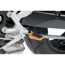 Carica l'immagine nel visualizzatore di Gallery, PUIG POGGIAPIEDI YAMAHA X-MAX 400 13-17 (ATTENZIONE: IL POGGIAPIEDI NON INCLUDE L'ADATTATORE)