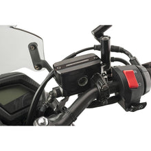 Carica l'immagine nel visualizzatore di Gallery, PUIG TAPPO SERBATOIO ANTERIORE PER FLUIDO FRIZIONE HONDA CROSSRUNNER 11-14 NERO